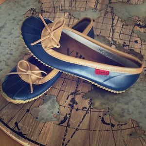 Women’s Chooka Slip Ons Size 9